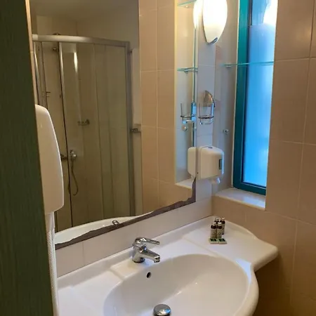 Berlin Golden Beach Apartment